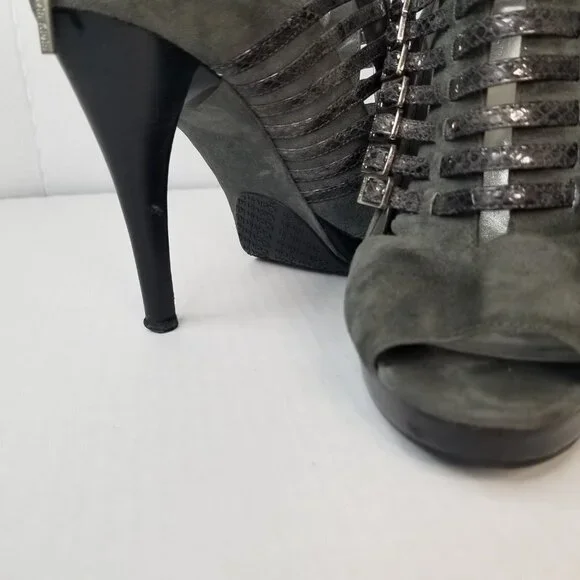 Calvin Klein Danica Platform Stiletto Heels Pumps Grey Suede Date Night Sz 9.5 - Picture 15 of 16